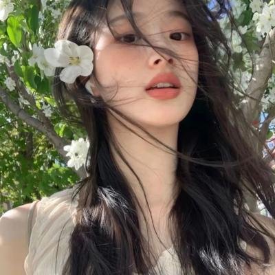 老同学邀请我参加她和我老公的婚礼